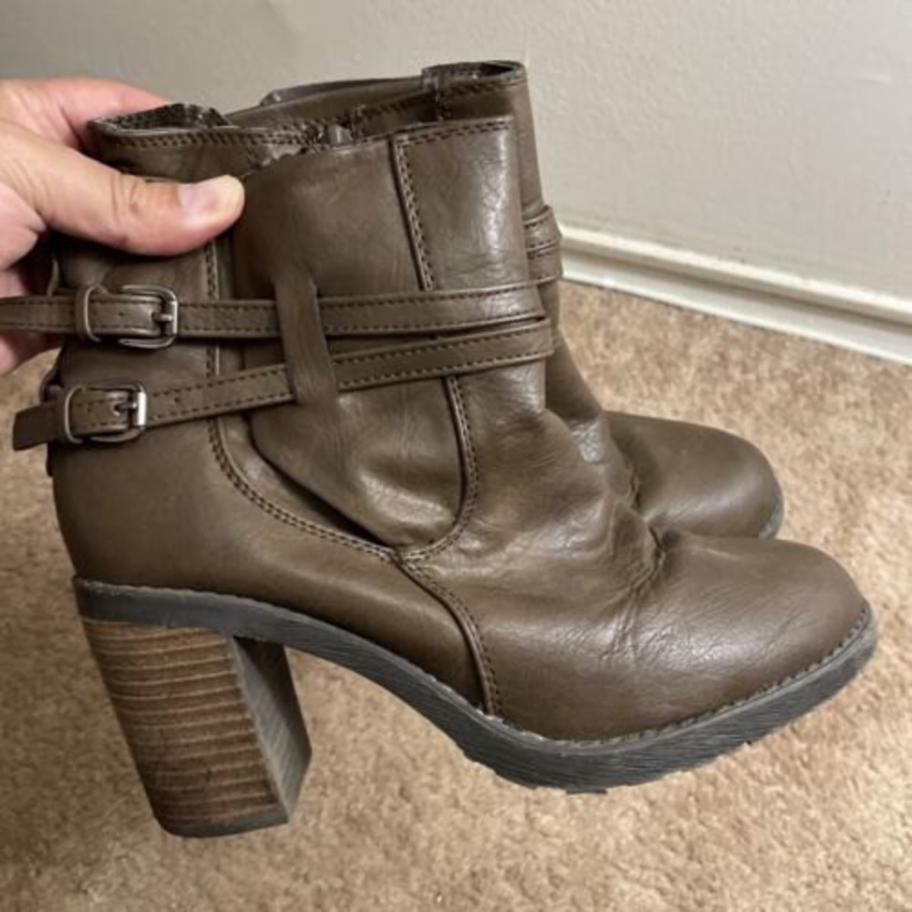 Diba Boots Women’s 9M Authentic Leather Brown